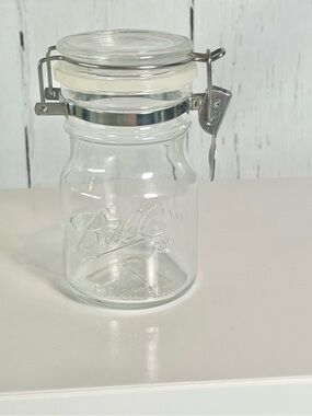 Ball Sure Seal Wire Bale Glass Storage Jar (14 oz)